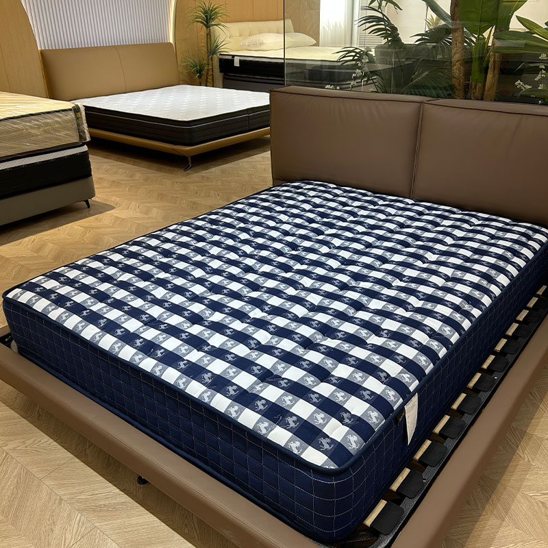 How Thick Should a Latex Mattress Be? Most People Get This Wrong First!